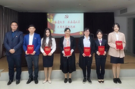 微信圖片_20200430150401.jpg 微信圖片_20200430150401.jpg